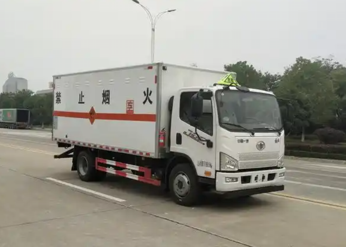 建平爆破器材运输车可以上高速吗？